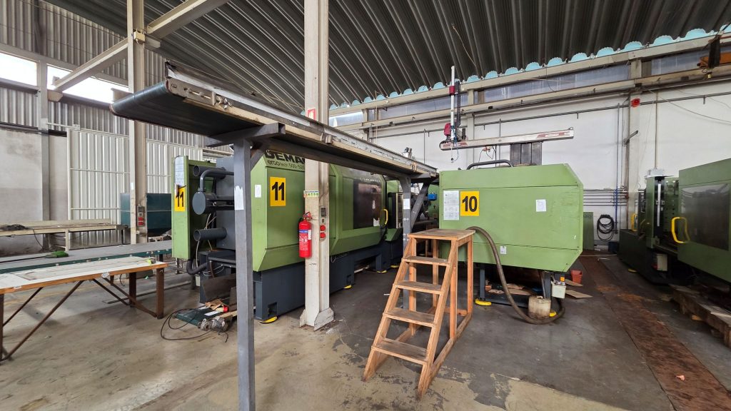 Máquina de injeção DEMAG 400ton