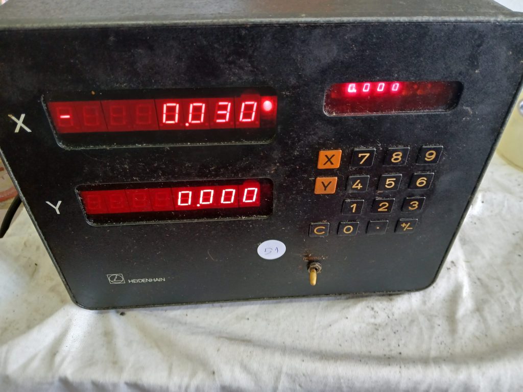 DRO Digital Heidenhain VRZ 713 B