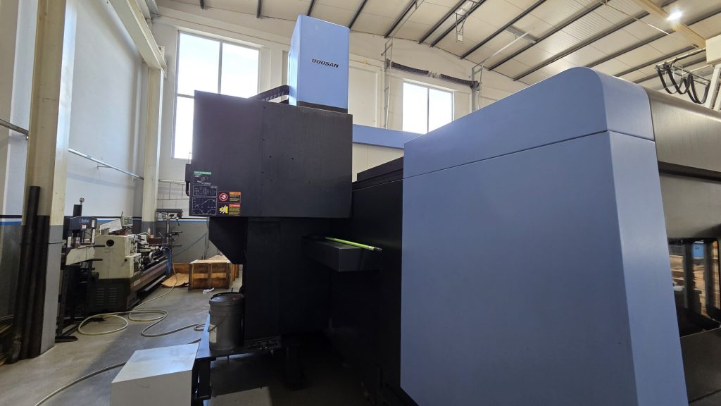 Centro de Maquinaçao Doosan BM 1530M